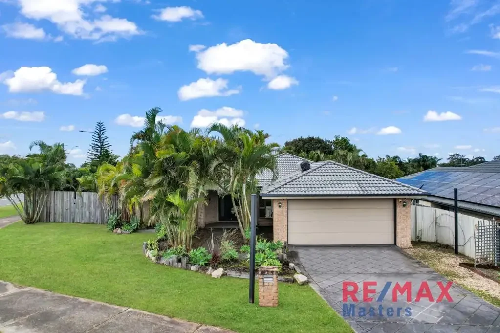 Victoria Point 4 Bedroom MODERN LOWSET OASIS ON 755M2 - BRIGHT, SPACIOUS & MOVE-IN READY
