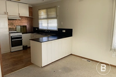 14 Mathilda Street, Wendouree, VIC 3355, 3 slaapkamers, 1 badkamers, House