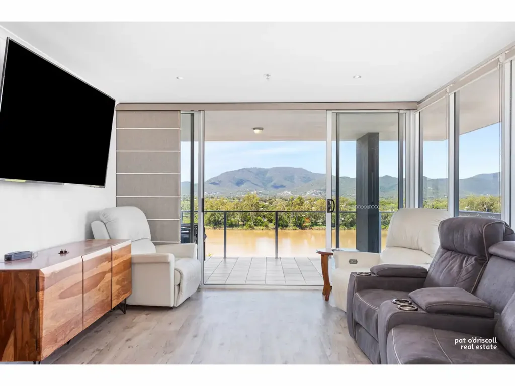 706/102-108 Victoria Parade, Rockhampton City, QLD 4700