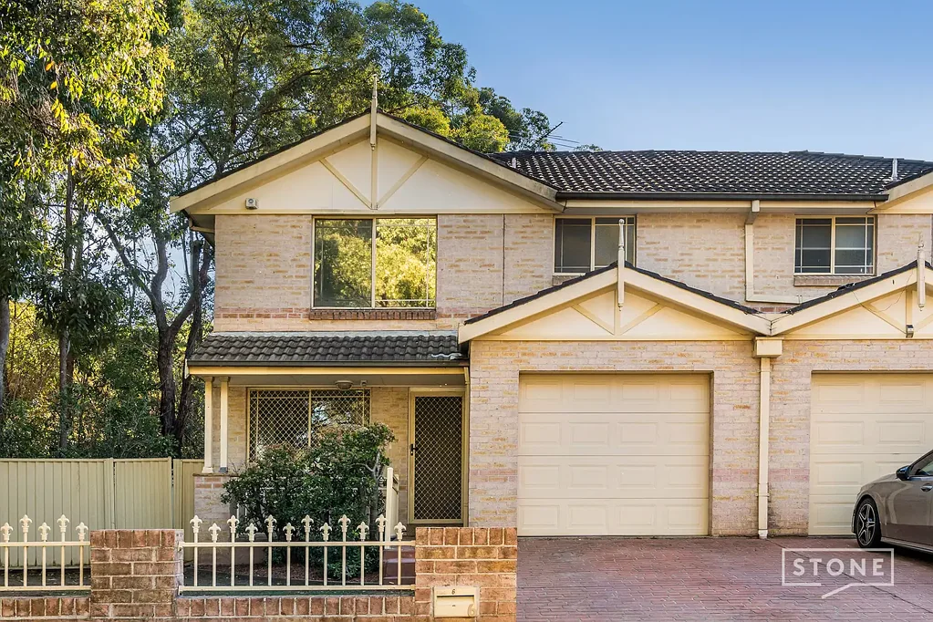 Mays Hill 3房 宽敞生活空间与私密户外娱乐区 Spacious Living & Private Outdoor Entertaining