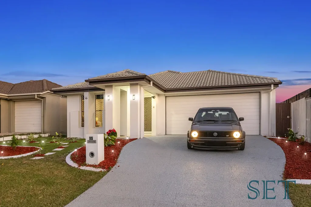 15 Shimao Crescent, North Lakes, QLD 4509
