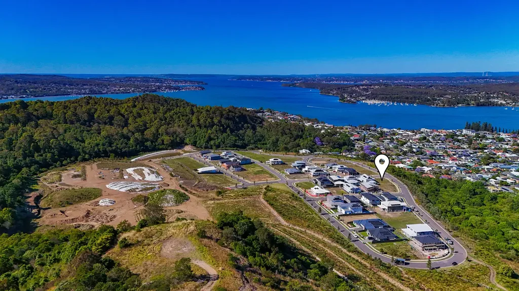 76 Bindalang Circuit, Speers Point, NSW 2284
