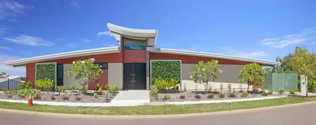 2 Homes in 1 in Exclusive City Fringe Estate