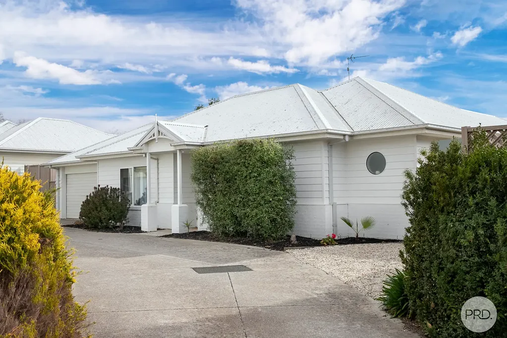 Lake Wendouree 3chambre Lake Life & Lattes: The Perfect Pairing