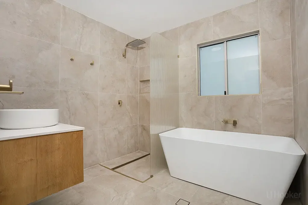 Biggera Waters 3બેડરૂમ Development Opportunity in Prime Biggera Waters location