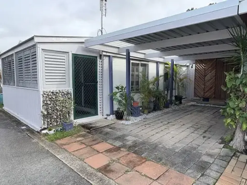 Chinderah 1 Bedroom Discover easy living in this beautifully presented 1-bedroom