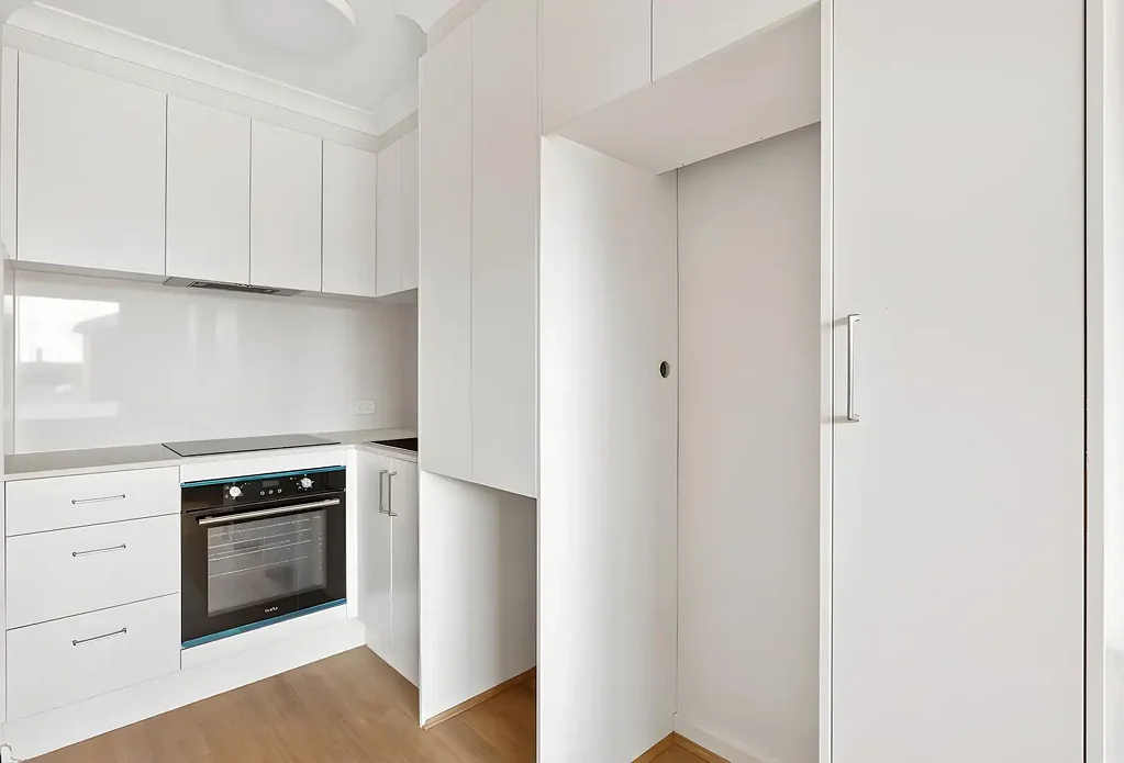 Newly Renovated Delight - UNIT 14 AVAILABLE
