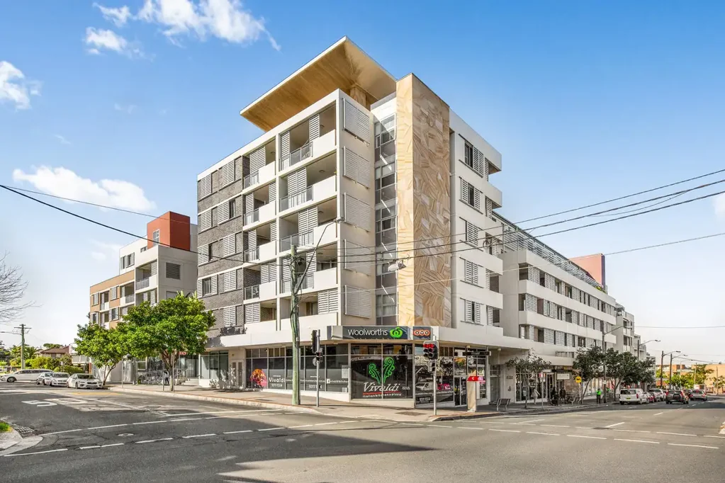 Matraville 1 Bedroom Spacious and Light-filled Living in a Central Setting