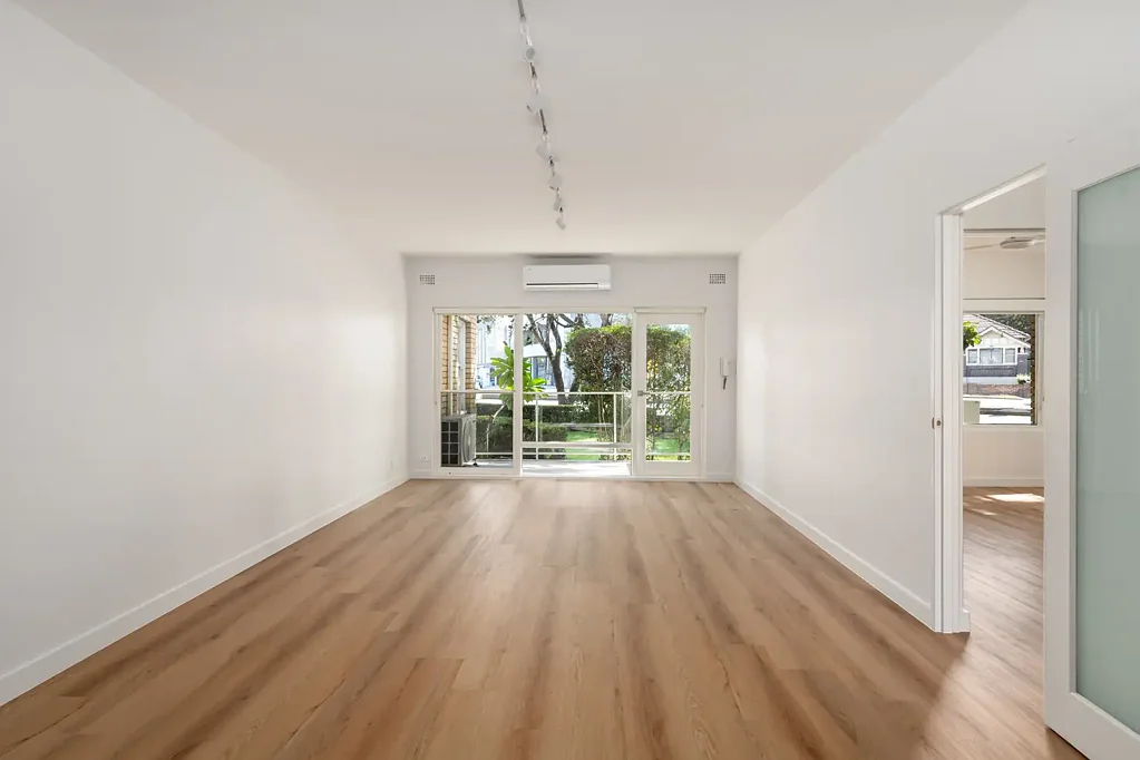 Stylish & Spacious 2-Bedroom Unit with Lock-Up Garage