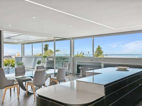 Cottesloe 5 Bedroom Cottesloe's Finest with Extravagance on Every level