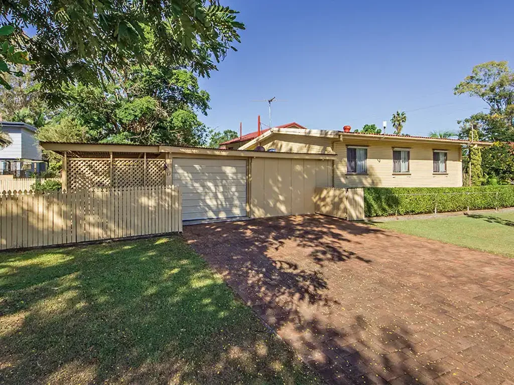 Spacious Family Home with Dual-Living Potential