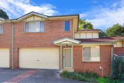 2/104-106 Metella Road, Toongabbie