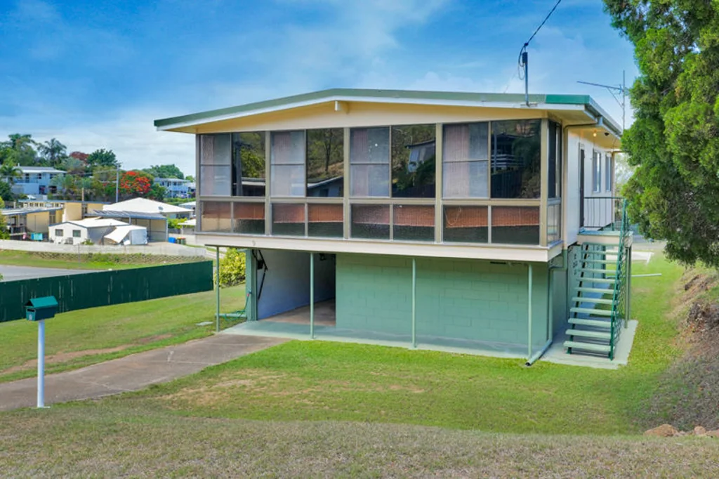 9 Patrick Street, West Gladstone, QLD 4680