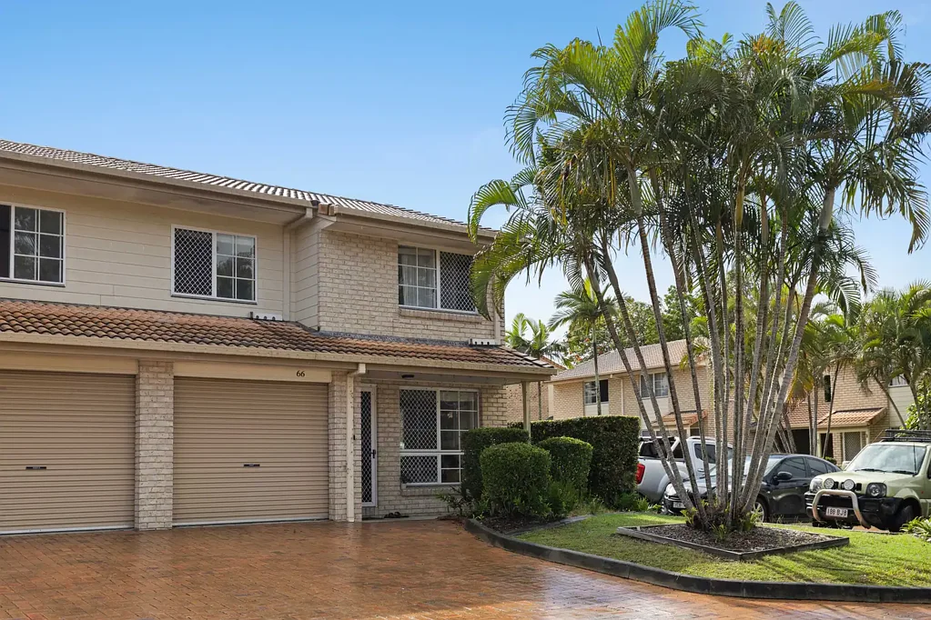 Springwood 3房 安全，宽敞且位置绝佳，位于Springwood的专属Rosewood Court，提供专属的度假村式生活 Secure, Spacious & Perfectly Positioned in Springwood's Exclusive Rosewood Court Offering Exclusive Resort-Style Living