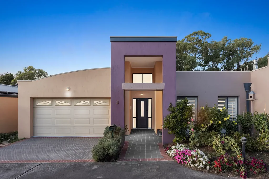 3/113 Mortimer Lewis Drive, Greenway, ACT 2900