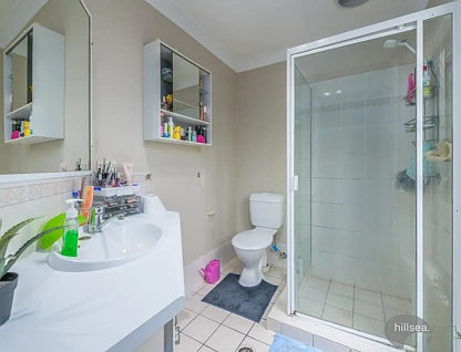 1/15 Gemma Glade, Labrador, QLD 4215, 3房, 2浴, House