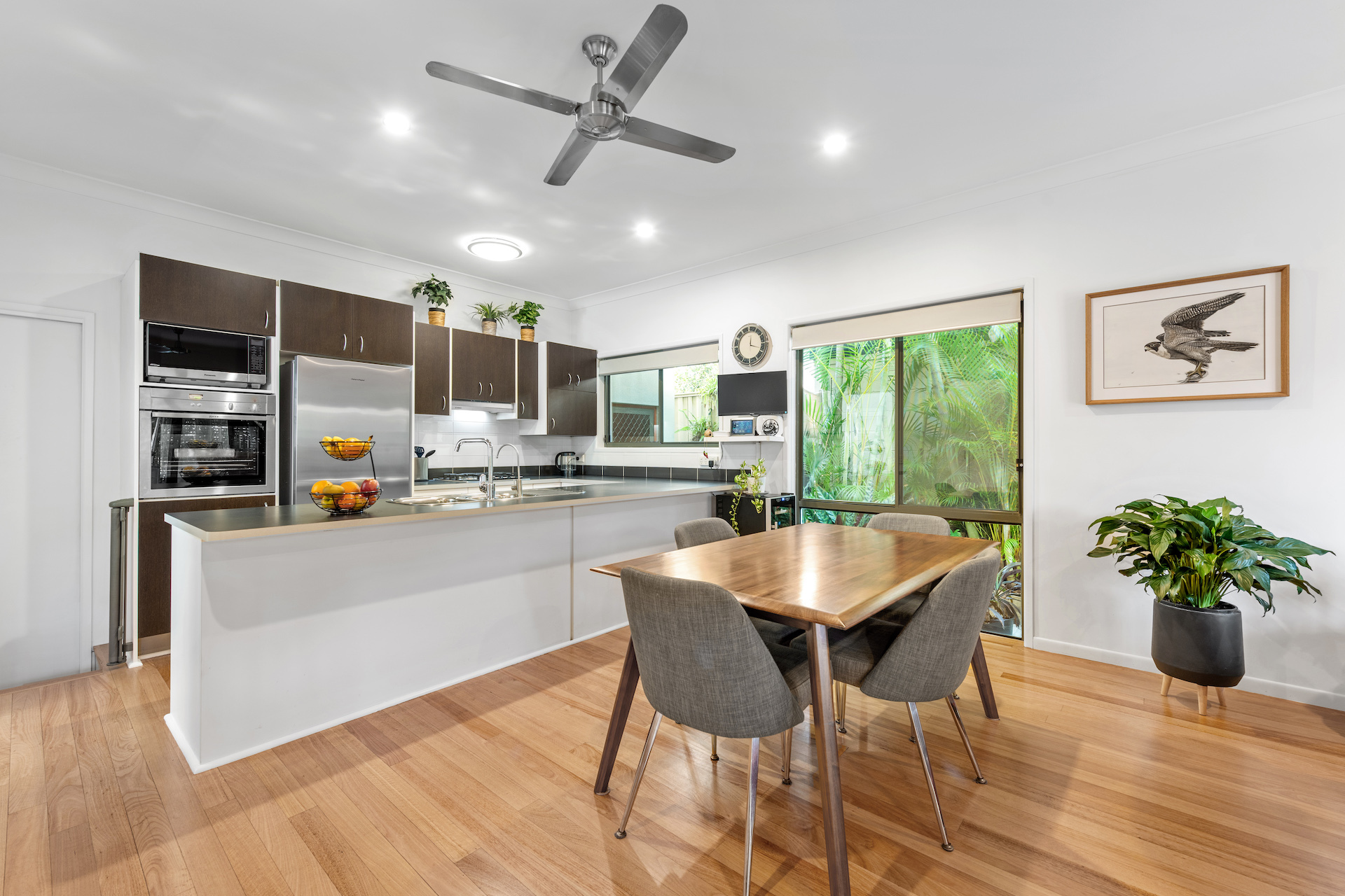 19 WORDEN ST, MORNINGSIDE QLD 4170, 0 Kuwarto, 0 Banyo, Townhouse