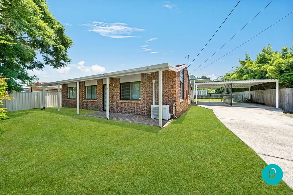 3-BED, 1-BATH HOME IN PRIME LOCATION