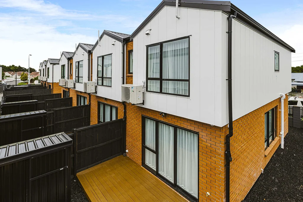 Modern Family Living in Mangere East