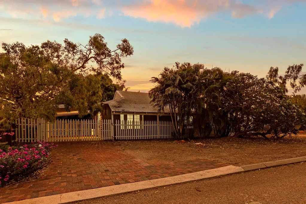 6 Sahanna Place, Cable Beach, WA 6726