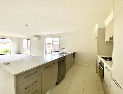 10 Belleville Cl, Burnside Heights, Western Melbourne, 3 कमरे, 2 बाथरूम, House