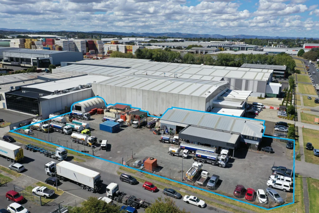 Wiri Corner site with dual access