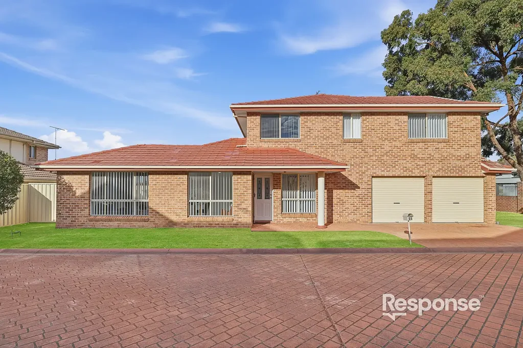 Glenmore Park 4 Bedroom Freestanding House | Fresh & Ready for Sale