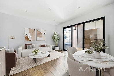 Box Hill 1Zimmer Park-Edge Living in the Heart of Box Hill with 7.5% Approx Rental Return