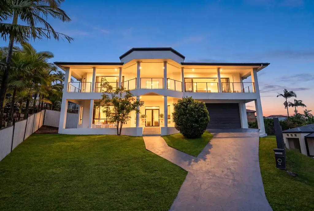 Pacific Pines 8Phòng ngủ Palatial Proportions - Incomparable Value for Large Families