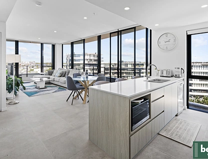 2806/6-8 Sickle Avenue, Hope Island, Gold Coast, 2 Bedrooms, 2 Bathrooms, Apartment