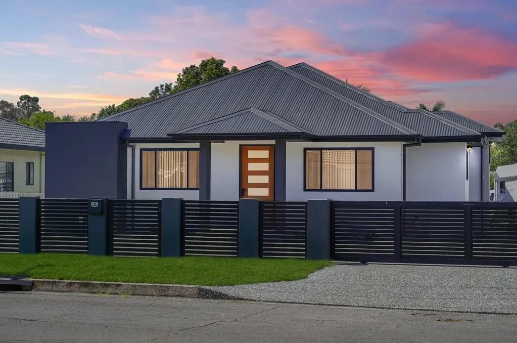 Unanderra 4 Bedroom Impressive Family Home + DA Approval for Second Dwelling!
