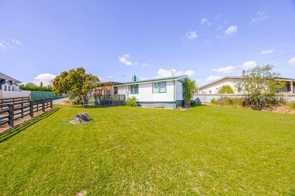 Waipukurau and Surrounds 3 Slaapkamer Comfort, space and extra versatility