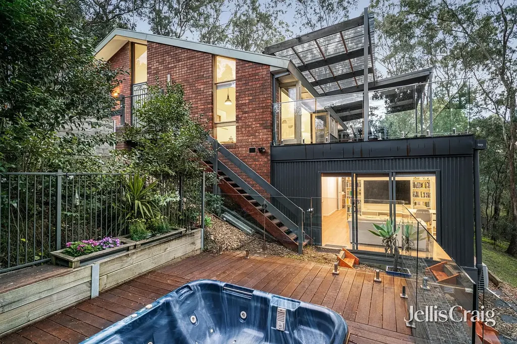 Warrandyte 5બેડરૂમ A Warrandyte Sanctuary with Space for Family, Guests or Income