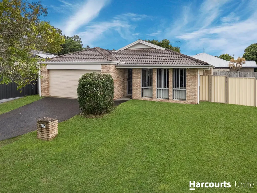 For Lease: Spacious Family Home in Caboolture