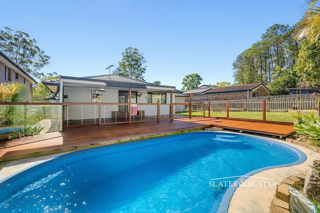 Wauchope 4Zimmer Spacious home on generous block with golf course outlook and swimming pool