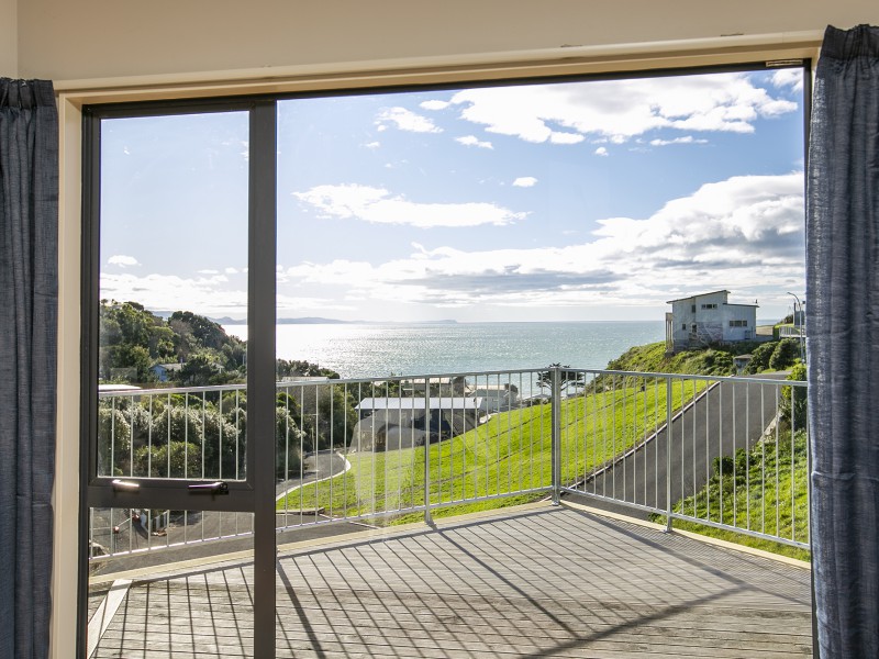 26 Balfour Crescent, Castlepoint, Masterton, 3 침실, 1 욕실