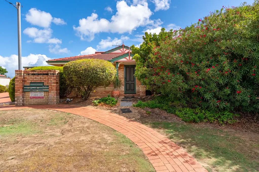 13/10 Nabberu Loop, Cooloongup, WA 6168