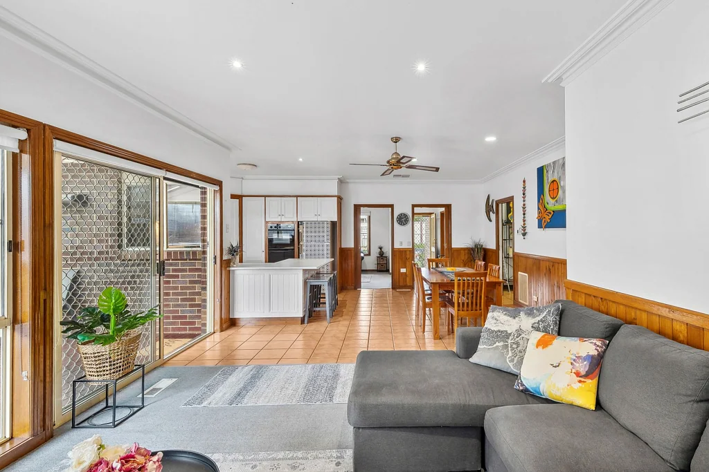 99 Kensington Road, Leopold, VIC 3224