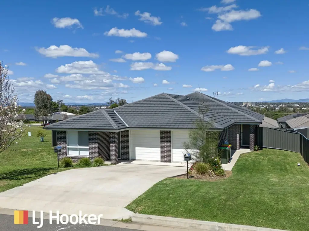 9 Francis Avenue, North Tamworth, NSW 2340