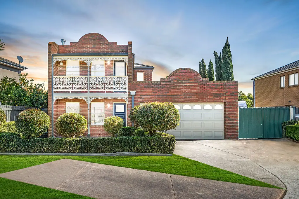 43 Chesterfield Road, Cairnlea, VIC 3023