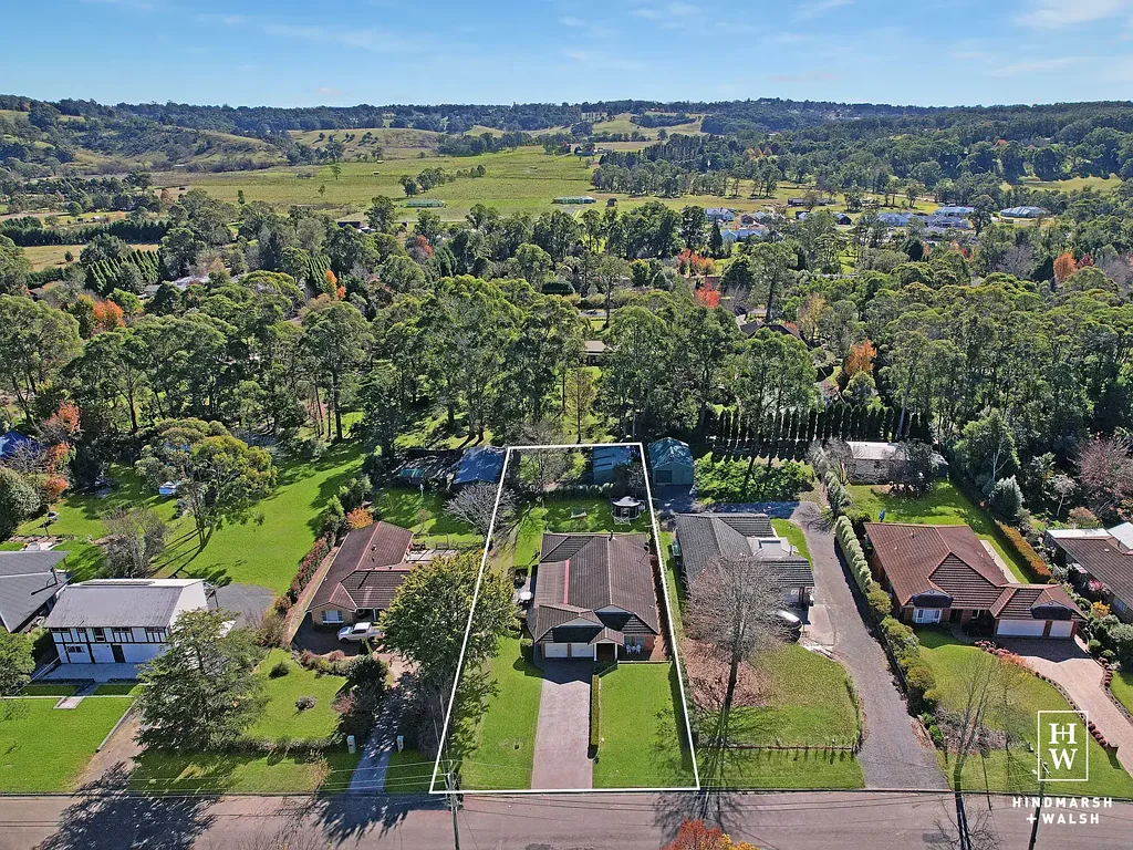 Bundanoon 5 Bedroom Investors! Currently tenanted for $800 per week.