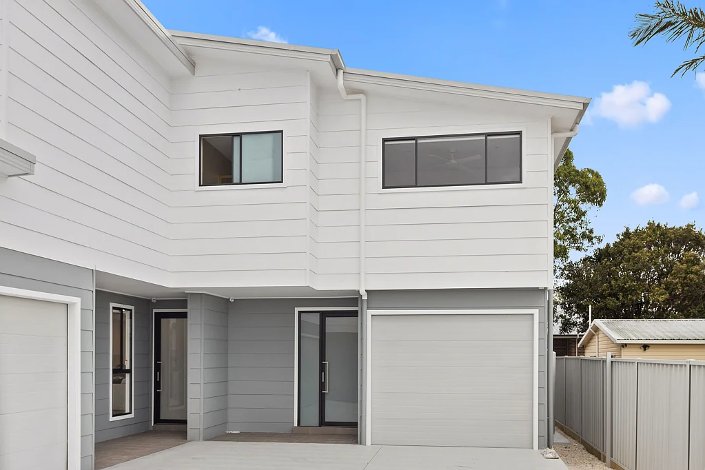 Lake Illawarra 3Kwarto LUXURY LAKESIDE LIVING | THREE BRAND NEW TOWNHOUSES