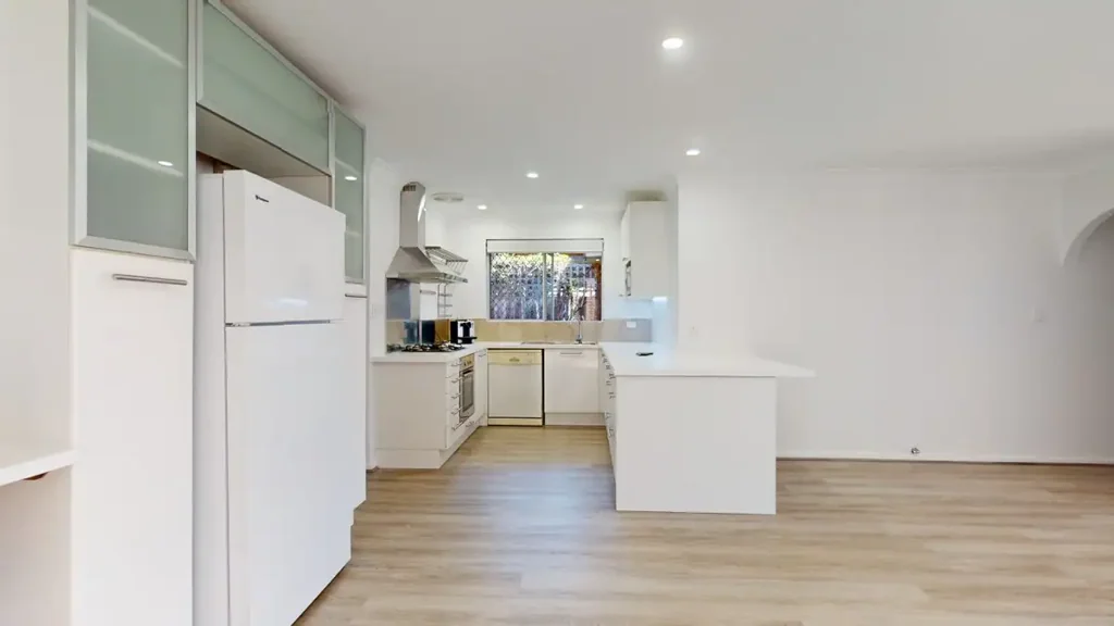 Light, Bright & Ready to Move In!