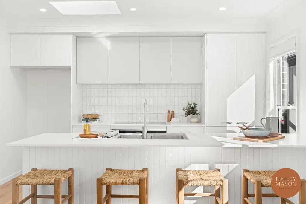 12 Spitfire Street, Badagarang, NSW 2540