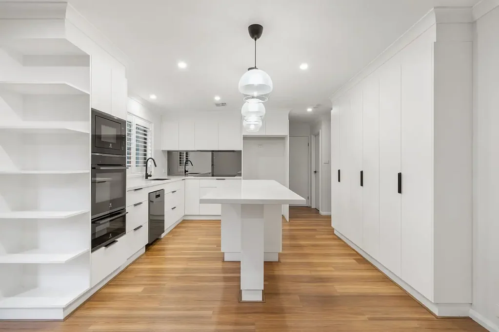 Bonython 4ห้องนอน Stylish, Renovated Townhouse in a Peaceful Parkside Setting