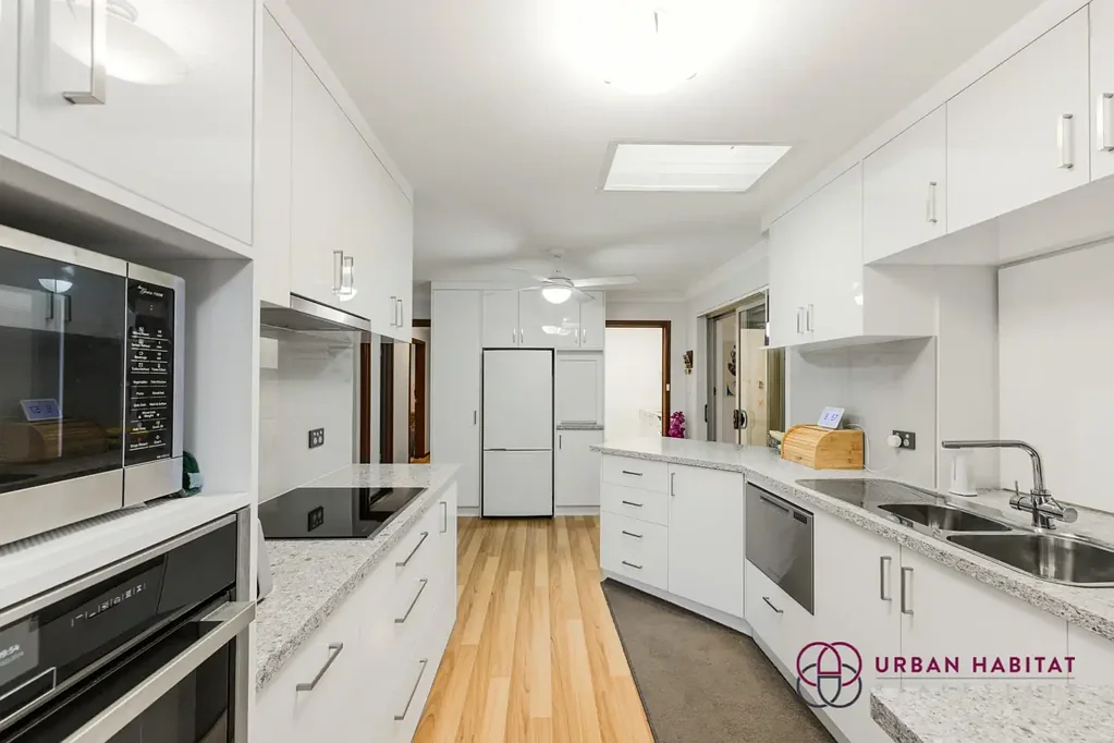 49 Chisham Avenue, Parmelia, WA 6167