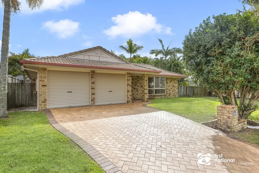 CHARMING FAMILY HOME IN ALEXANDRA HILLS