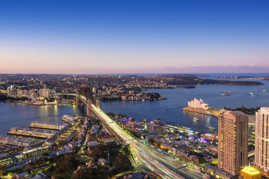 Luxury Apartment with Iconic Views | Unfurnished