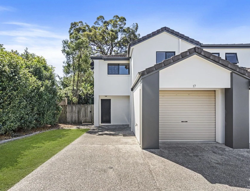 17/16 Violet Close, Eight Mile Plains, Brisbane - Southern Region, 3部屋, 2バスルーム, Townhouse