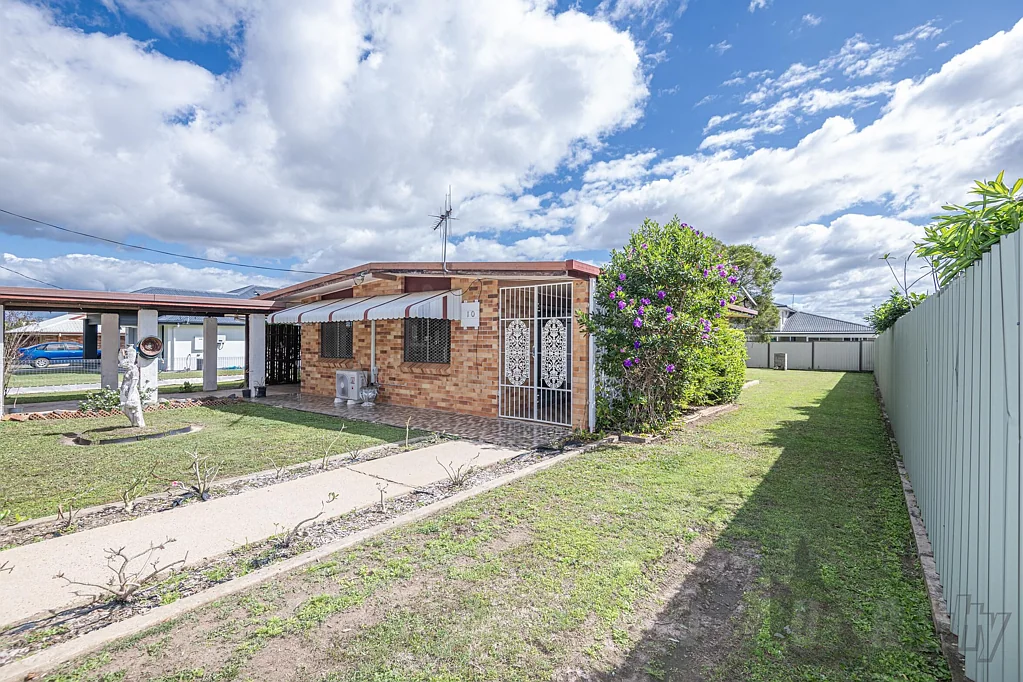 10 Mott Street, Avoca, QLD 4670